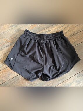 Lululemon Black Hotty Hot Shorts  - Black Lightweight Athletic Size 4
